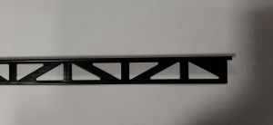 Narożnik aluminiowy prosty LAKIER CZARNY 10 2,5mb