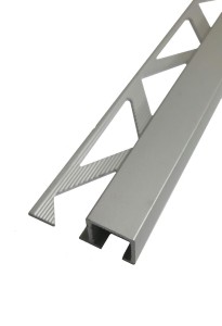 Narożnik aluminiowy kwadrat anoda srebrna 8 2,5mb